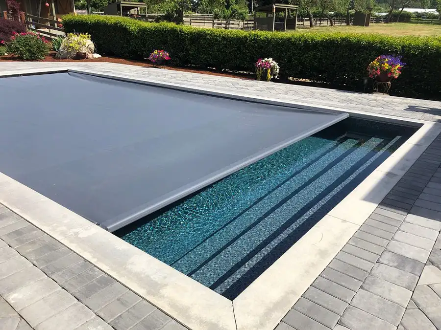 Latham Pool Products automatic Pool Cover at 75% - Decatur, IL